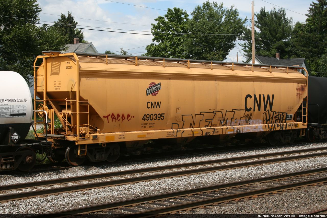 CNW 490395